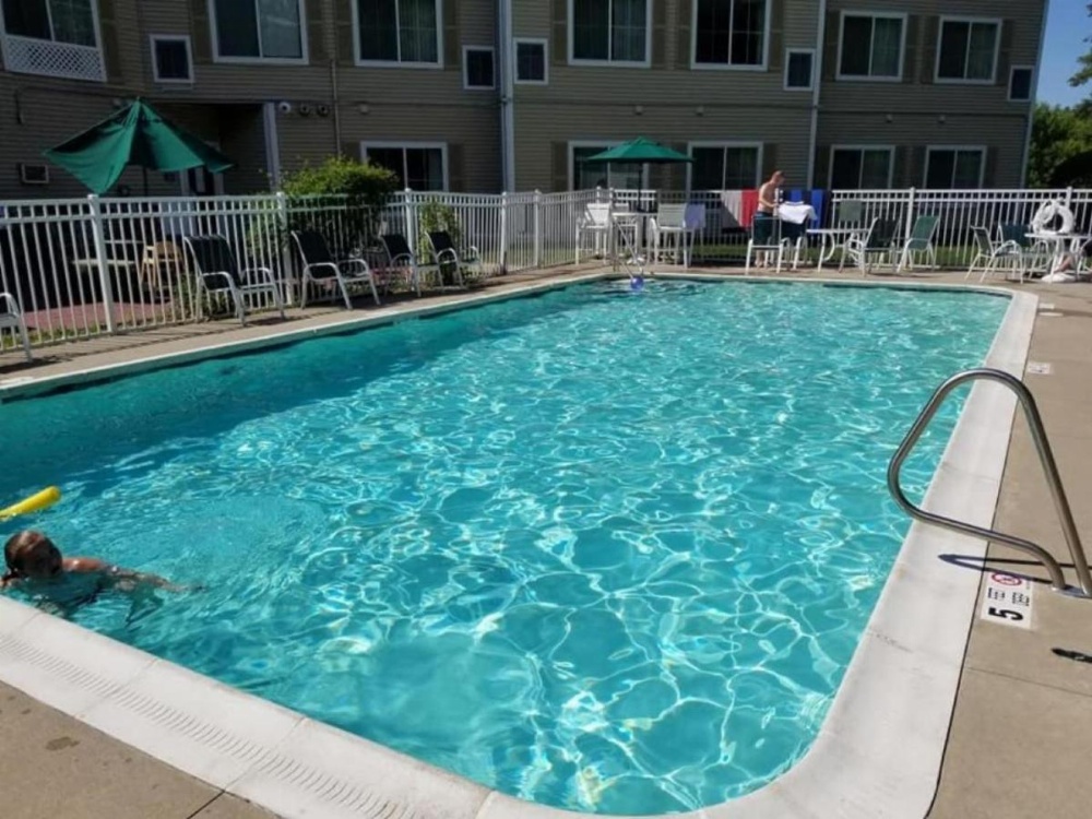 Country Inn & Suites by Radisson, Lake George (Queensbury), NY Image 6