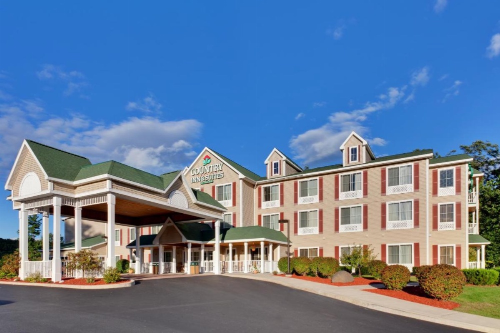 Country Inn & Suites by Radisson, Lake George (Queensbury), NY Image 7